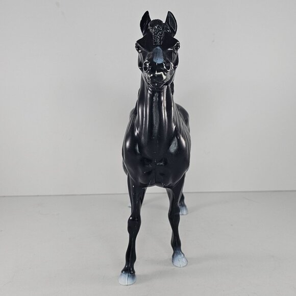 Hartland Regal Arabian Horse Black AS IS FLAWS - Picture 3 of 13